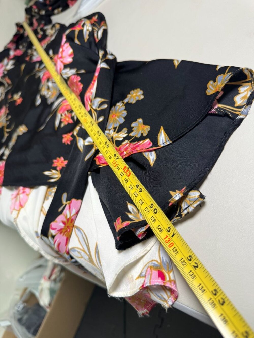 Misa Los Angeles Tabitha Floral Wrap Midi Dress Long Sleeve Size Medium Satin - Picture 6 of 16